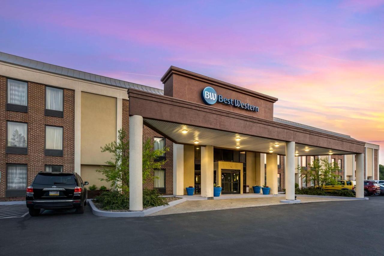 Best Western Harrisburg North Hotel Dış mekan fotoğraf
