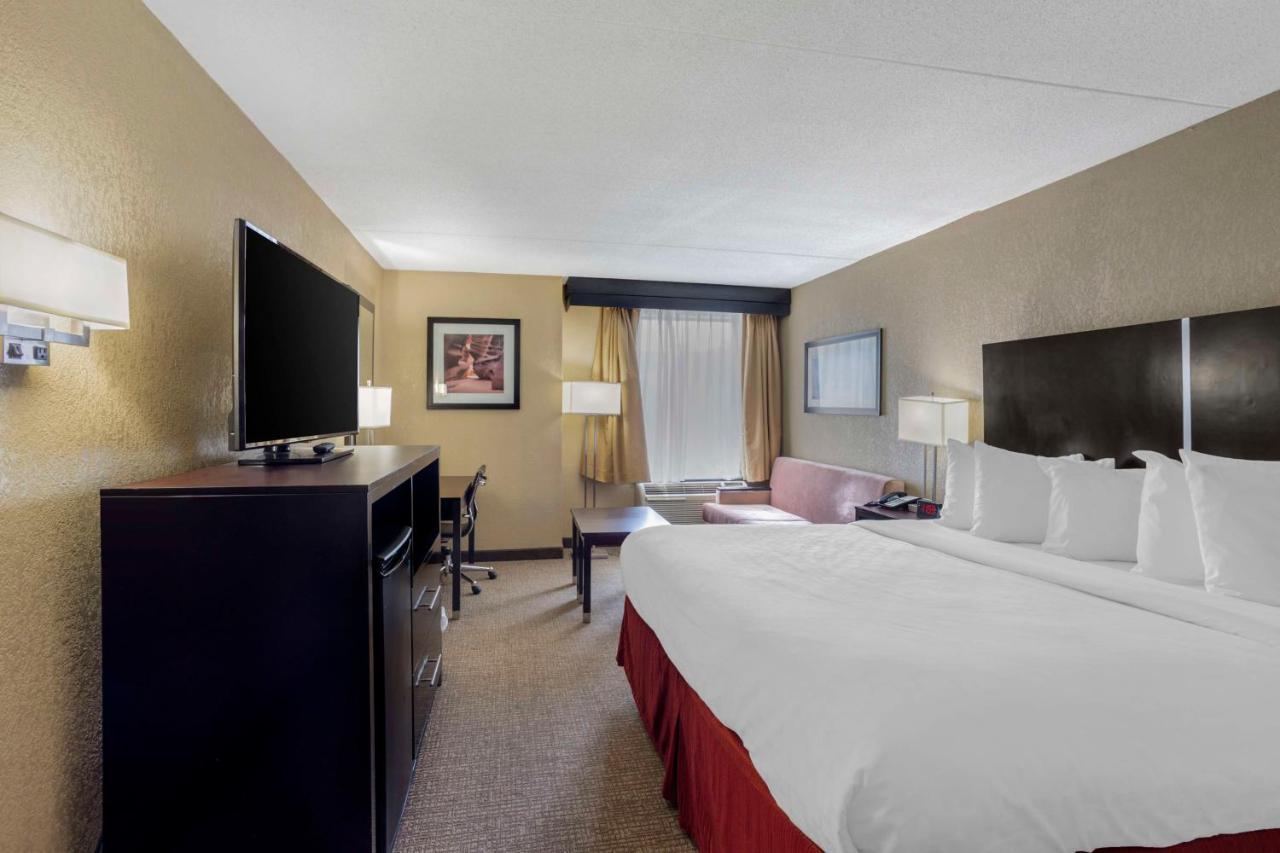 Best Western Harrisburg North Hotel Dış mekan fotoğraf