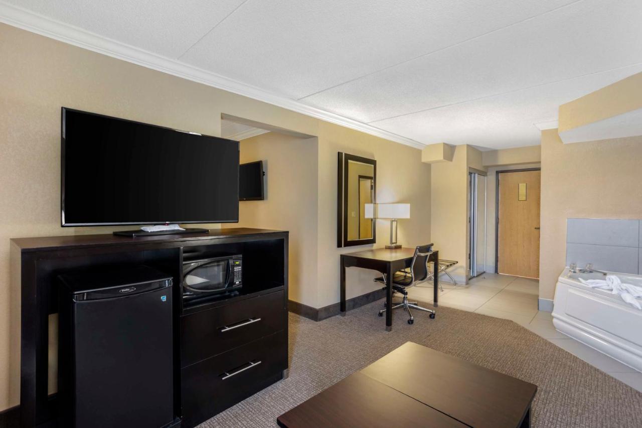 Best Western Harrisburg North Hotel Dış mekan fotoğraf