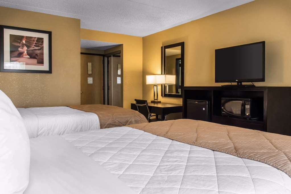 Best Western Harrisburg North Hotel Oda fotoğraf