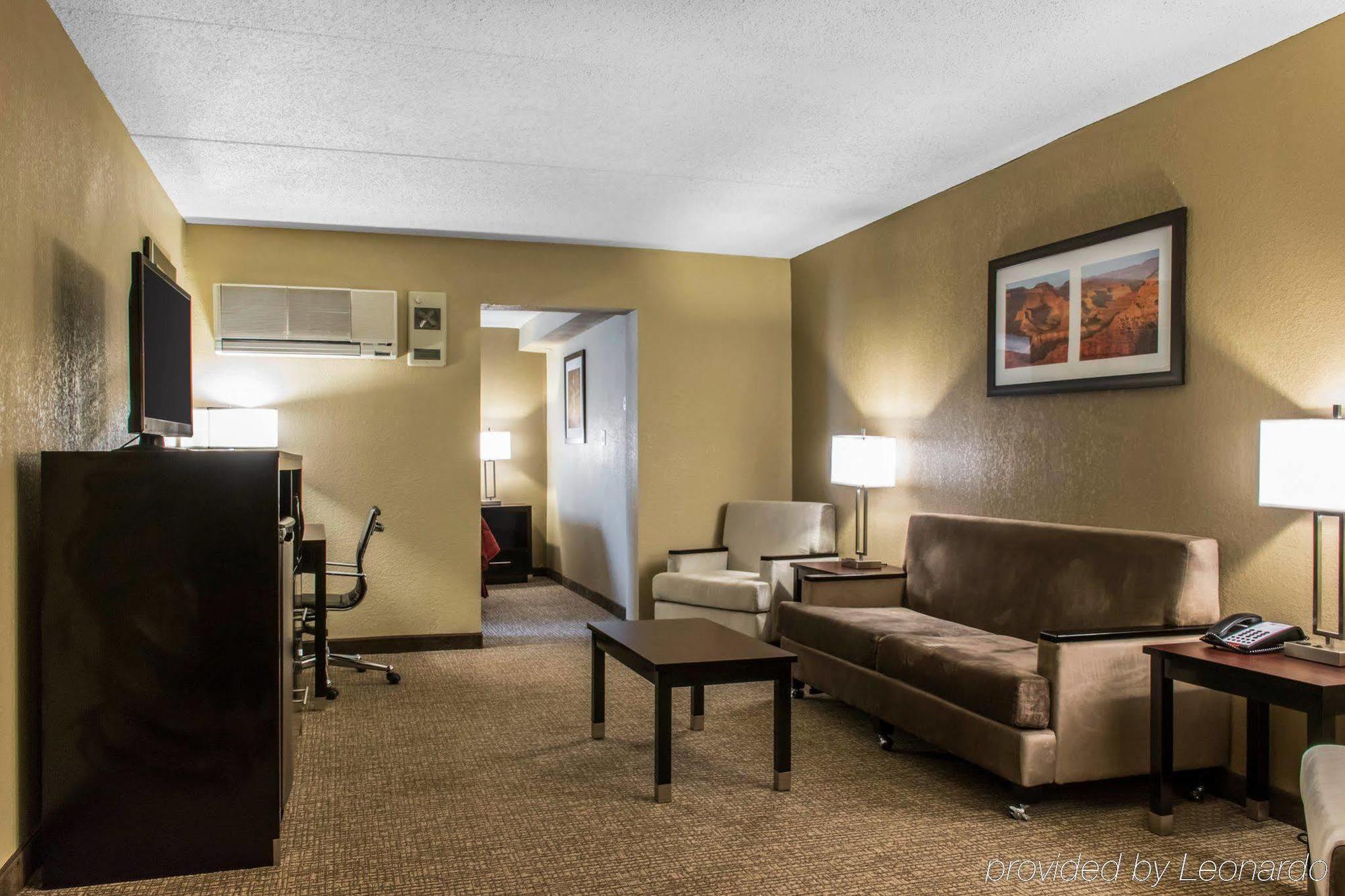 Best Western Harrisburg North Hotel Dış mekan fotoğraf